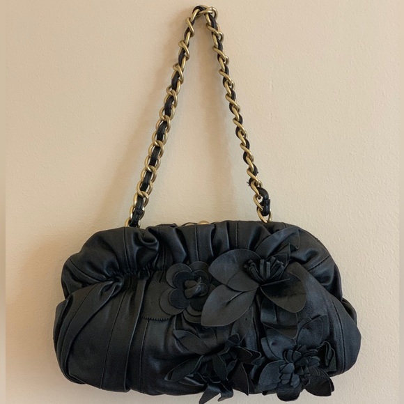 Adrienne Vittadini Black Leather Bag Purse with Leather Flowers - Picture 2 of 11